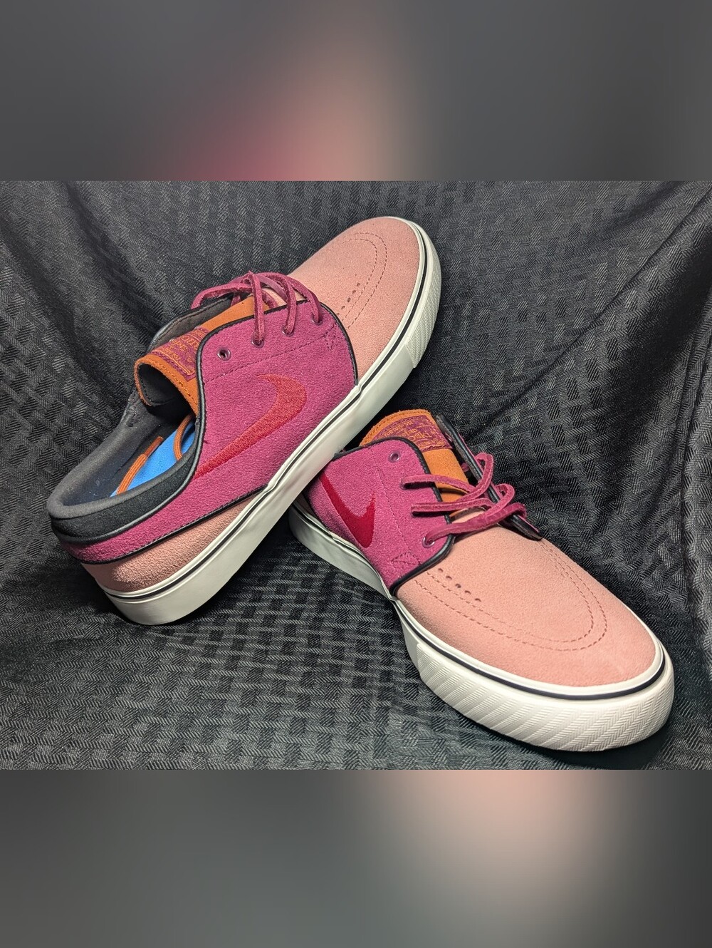 Red Stardust & Rosewood Nike SB Janoski OG+ Sneakers.